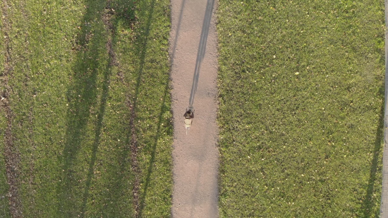 Background video (left)